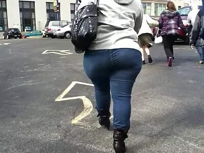 Sarah Jessie pour dầu trên các trẻ mans tinh set gay nhat ranh sâu như có thể trong cô ấy L.